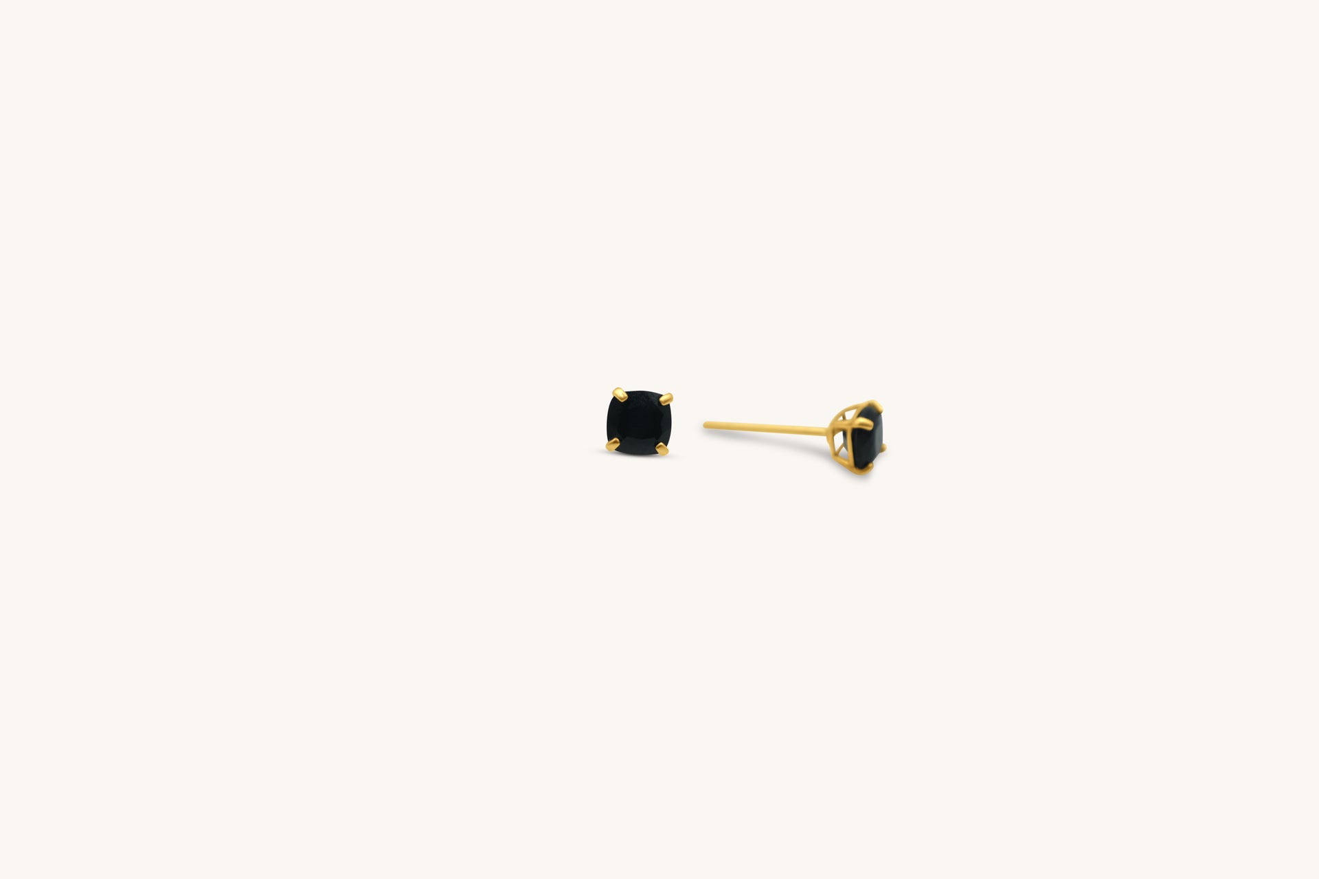 Onyx Edge Studs