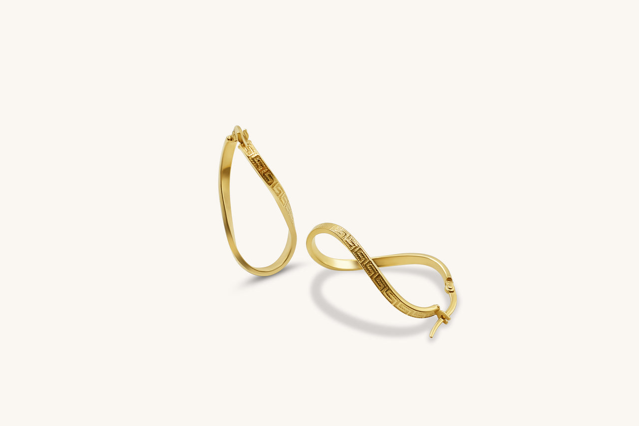 Fluid Twist Hoops