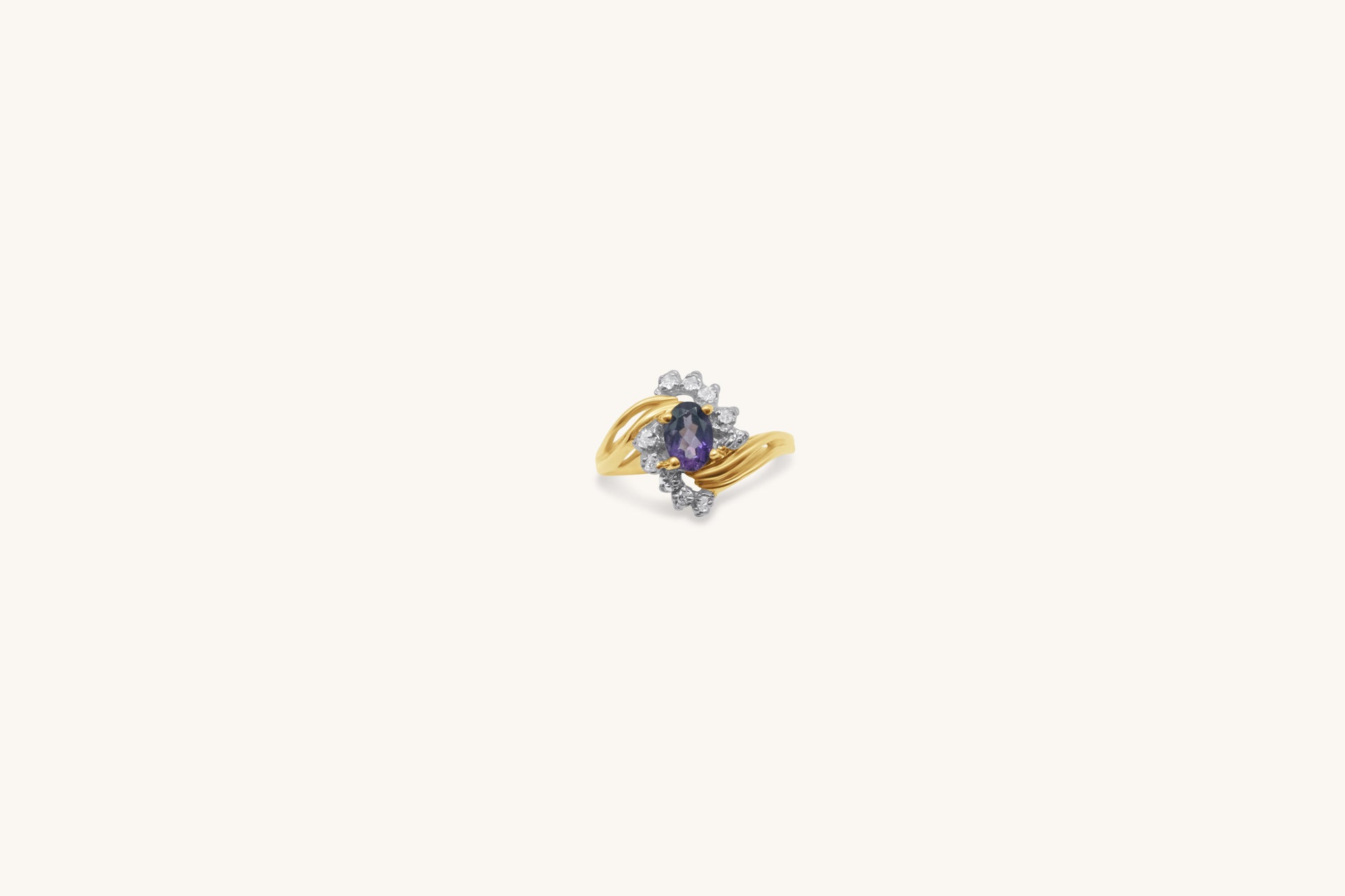 Amethyst Curve Ring