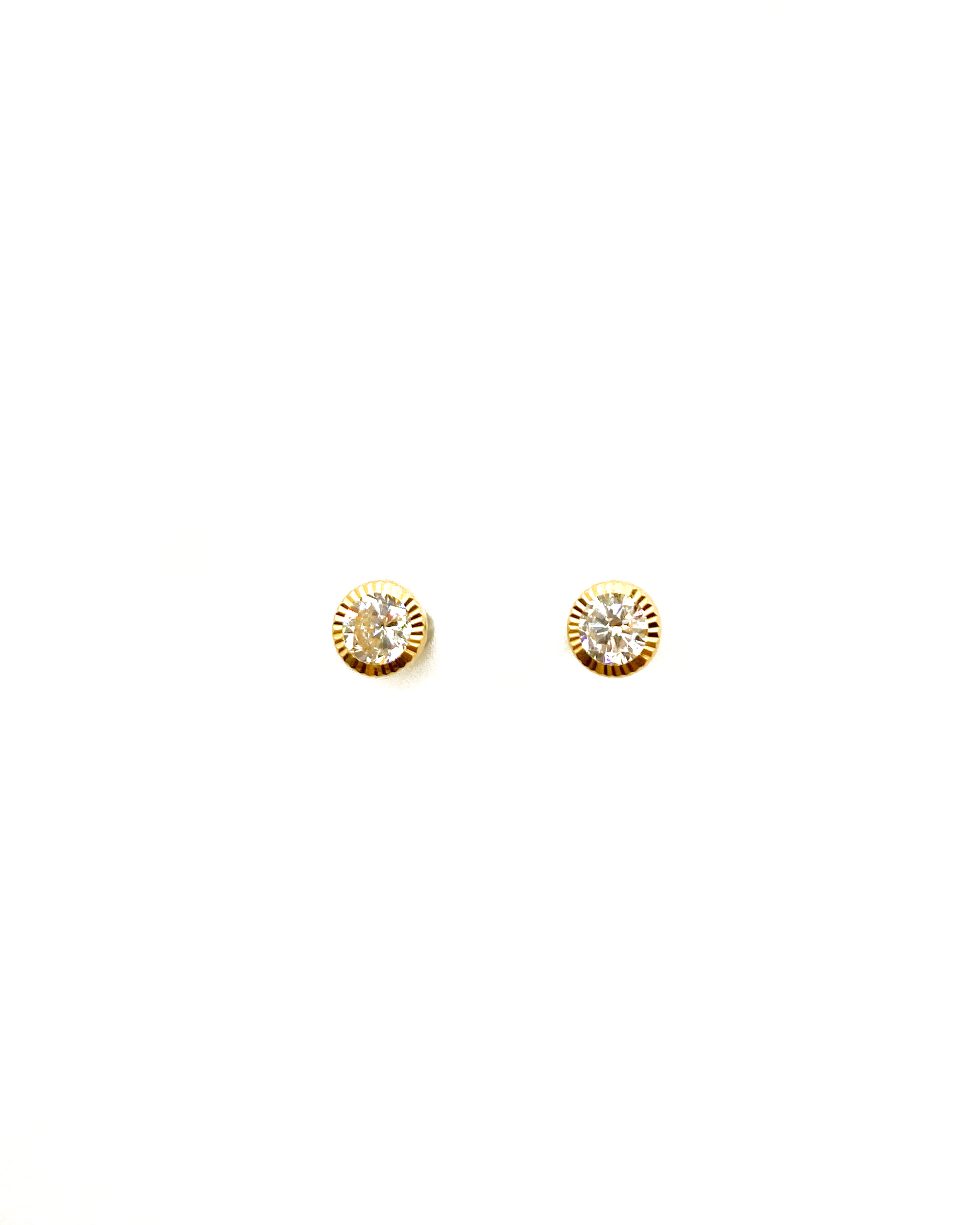 Cubic Pattern Studs