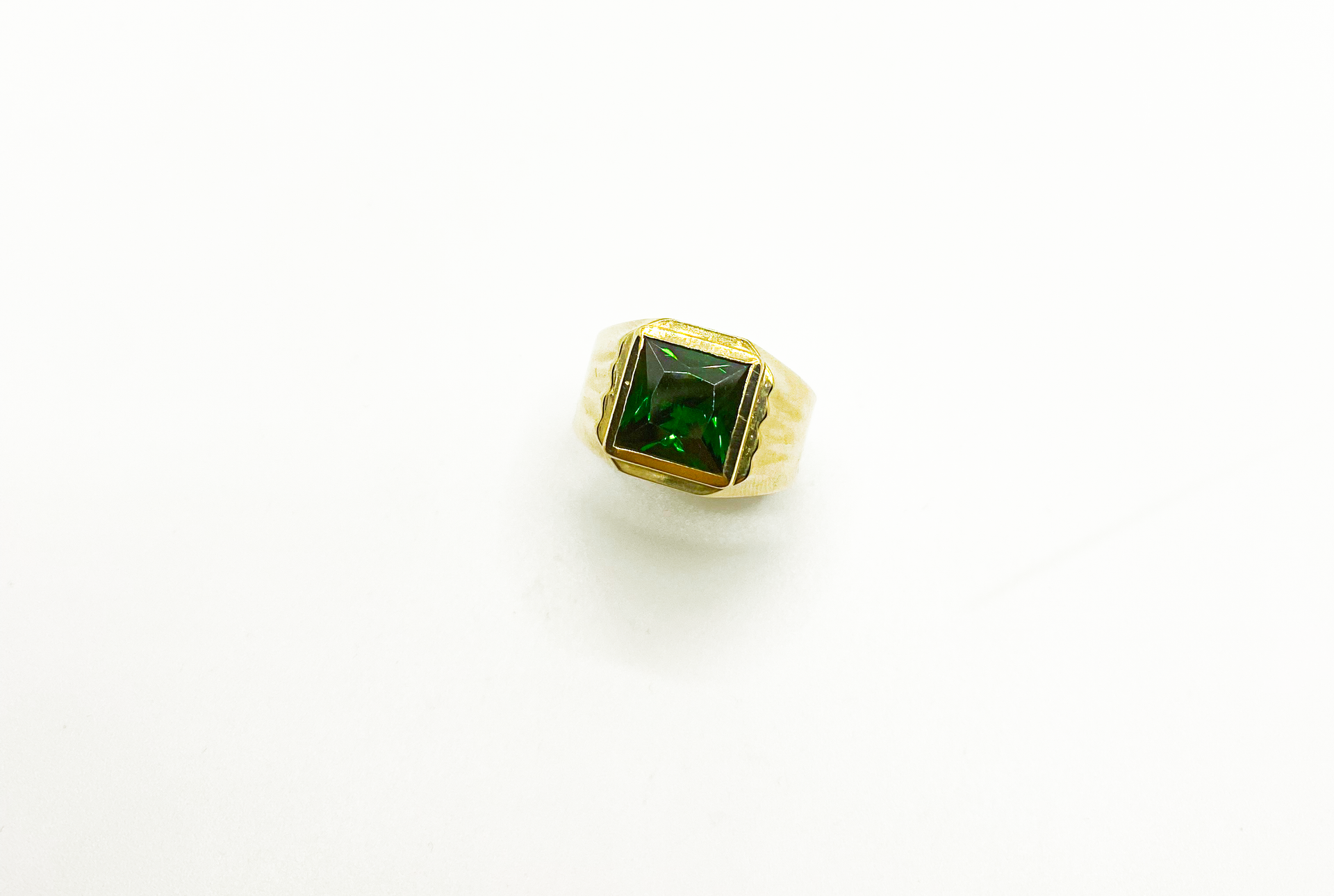 Green Stone Ring